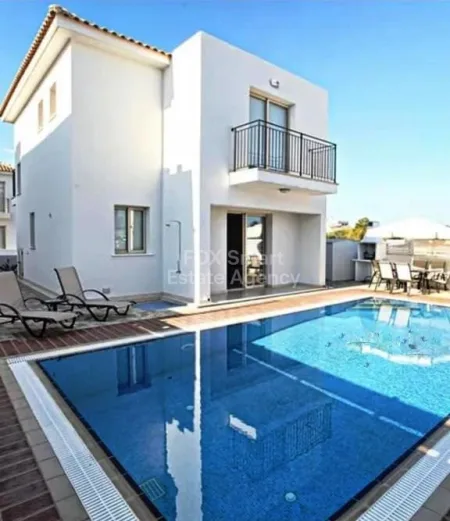 Bungalow for sale