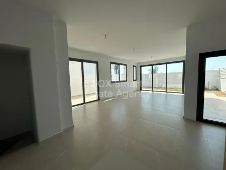 בונגלו למכירה