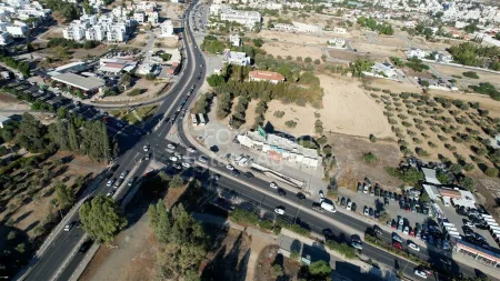 קרקע למגורים למכירה