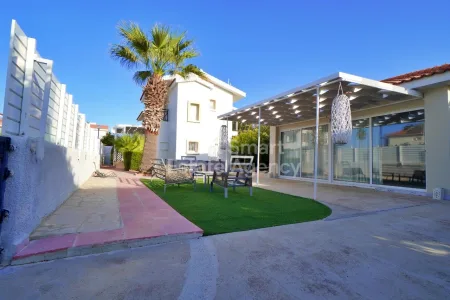 Bungalow in vendita