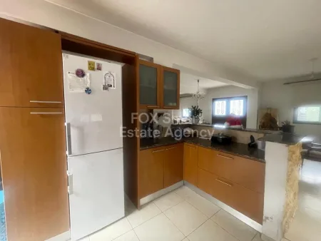 Bungalow for sale