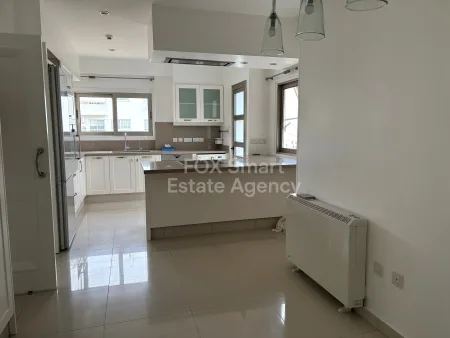 Flat for rent
