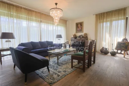 Bungalow for sale