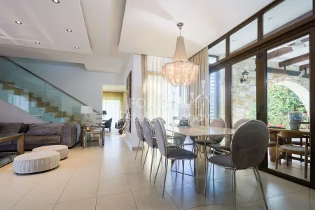 Bungalow for sale