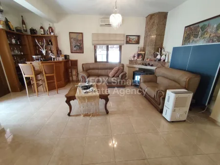 Bungalow for sale