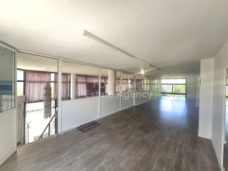 Retail for rent