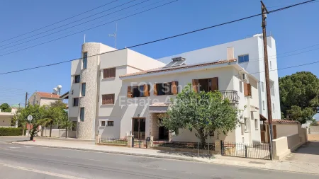 Edificio in vendita