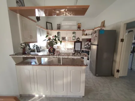 Detached House for rent