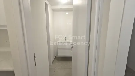 Retail for rent