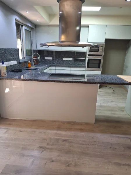 Appartamento in vendita