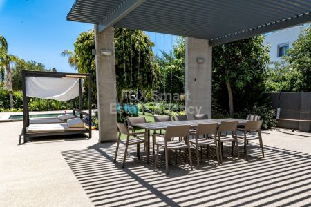 Thumbnail 5 Informacje o Xenia Tsolaki Metaxa Prywatny Instytut