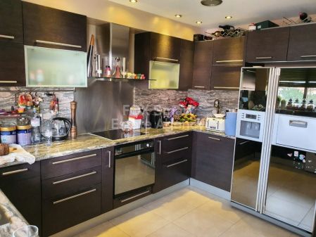 Thumbnail 4 גרמזוגיה למכירה נכסים