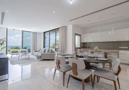 Villa for sale