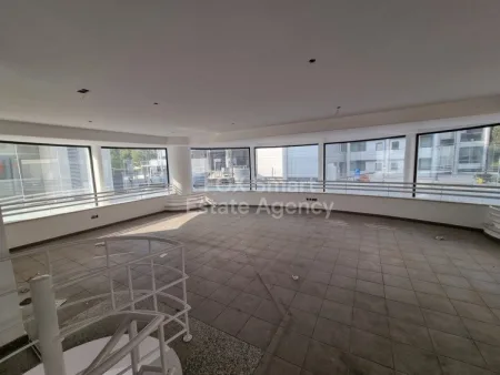 בניין להשכרה