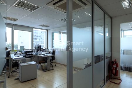 Thumbnail 4 Gewerbeimmobilie Zur Miete Limassol