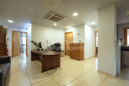 Thumbnail 1 Gewerbeimmobilie Zur Miete Limassol