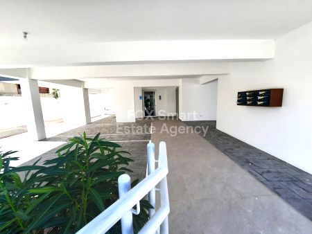 Thumbnail 2 Commercial Property For Sale Aglandjia