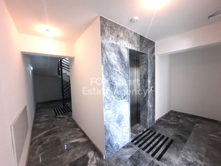 Здание на продажу