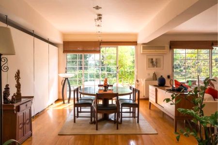 בניין למכירה