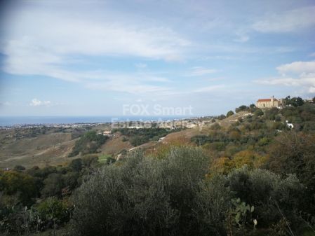 ארץ כפרית למכירה