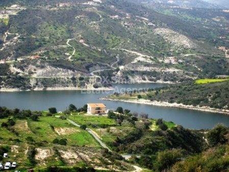 ארץ כפרית למכירה