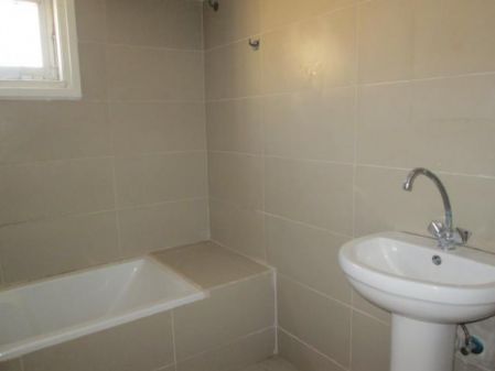 בניין למכירה