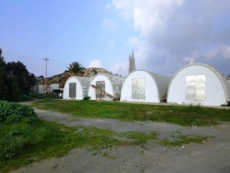 בניין למכירה