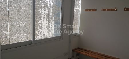 בניין למכירה