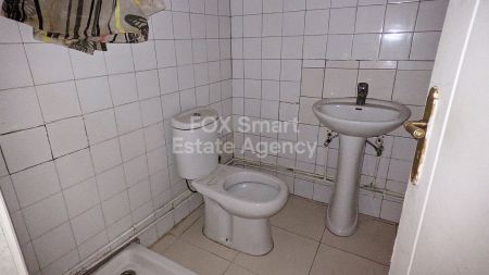 בניין למכירה