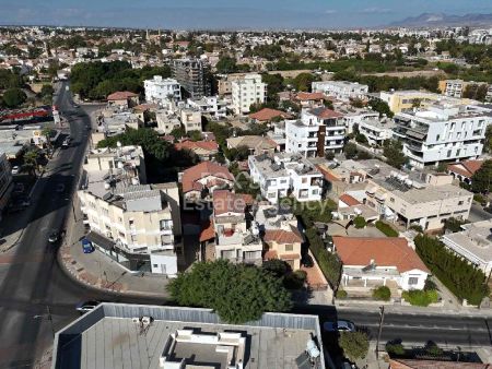 Thumbnail 3 בניין למכירה ב- קפריסין