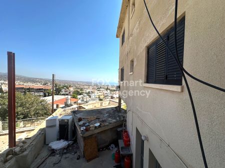 Здание на продажу