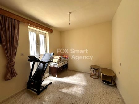 Здание на продажу