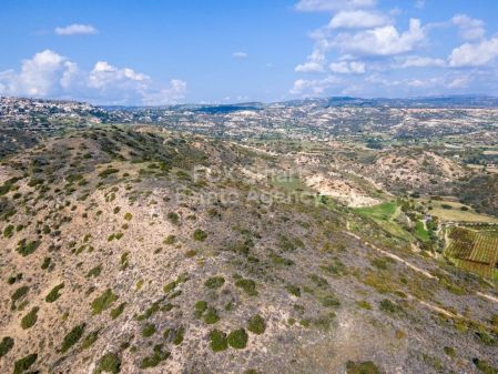 ארץ כפרית למכירה