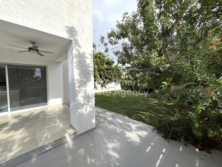 Thumbnail 2 Domy Na Sprzedaż Cypr