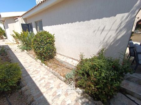 Dom wolno stojący na sprzedaż