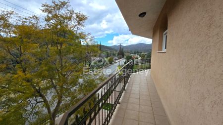 בונגלו למכירה