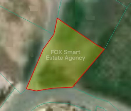 Жилой участок