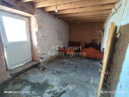 Μπανγκαλόου προς πώληση