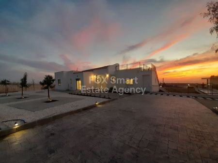 בונגלו למכירה