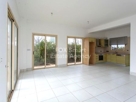 Thumbnail 3 Domy Na Sprzedaż Cypr