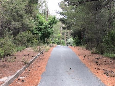 Жилой участок на продажу