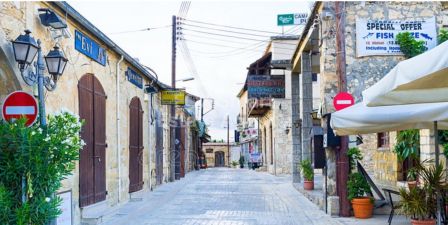 פוליס, פאפוס