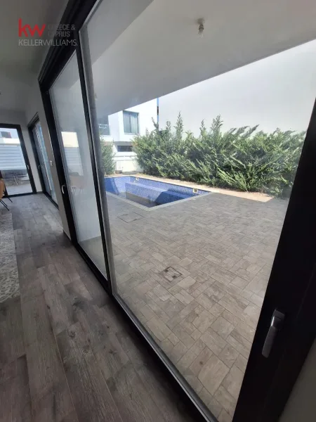 Detached House for sale
