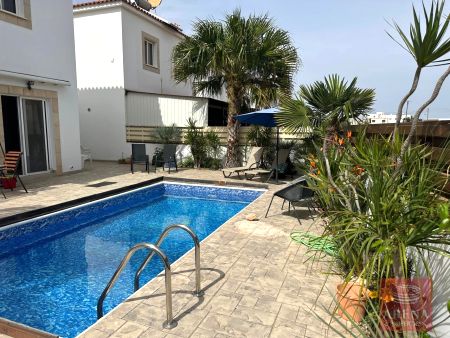 Thumbnail 3 Houses For Rent Cyprus