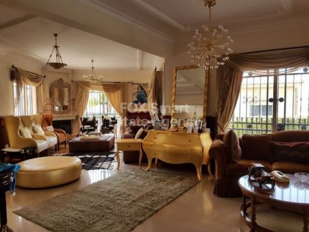 Detached House for rent