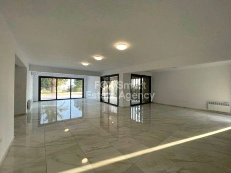 Detached House for rent