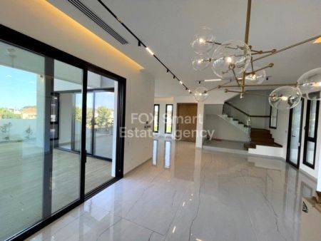 Detached House for rent