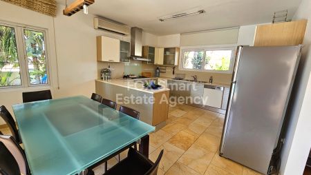 Casa indipendente in affitto