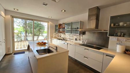 Μονοκατοικία προς ενοικίαση