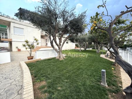 Casa indipendente in affitto